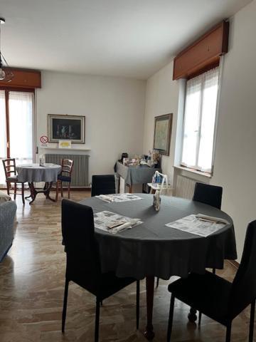 R&B Emilia Bed & Breakfast Cadeo Екстериор снимка